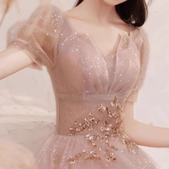 星屑きらめくパフ袖プリンセス社交ダンスドレス