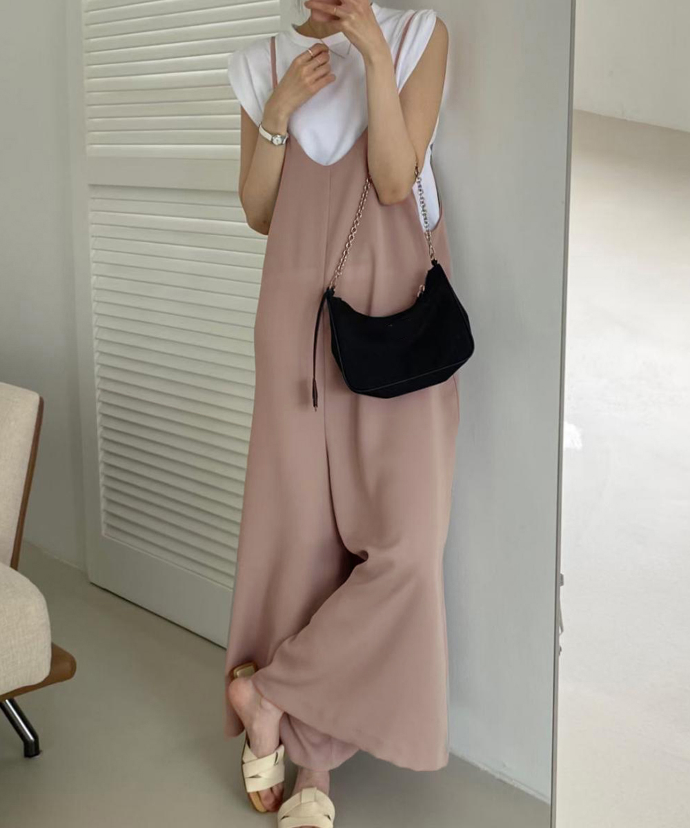 デート服 大人のVネックキャミサロペット ワイドズボン