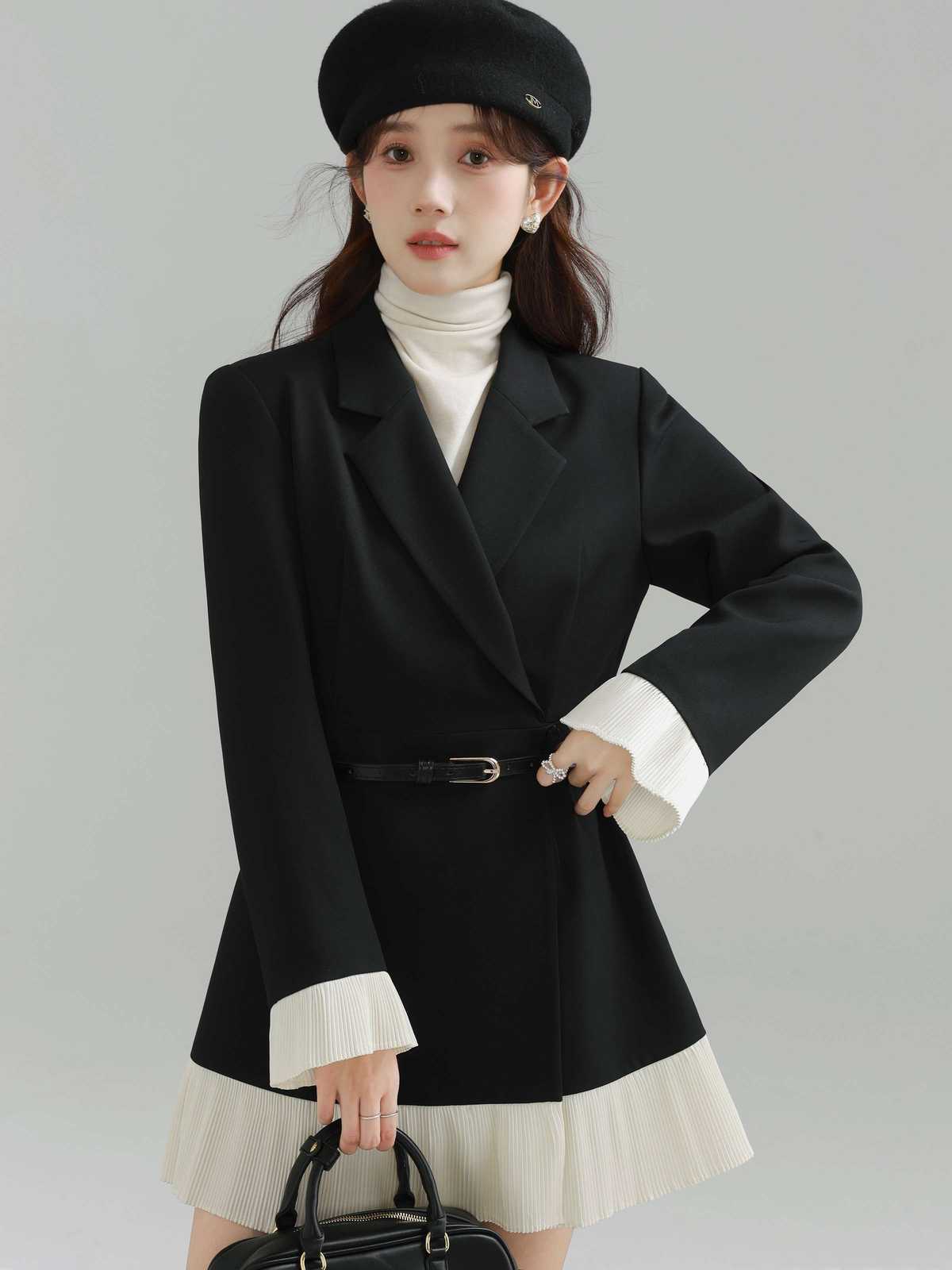 プリーツヘムベルト付きジャケットワンピース｜デート服