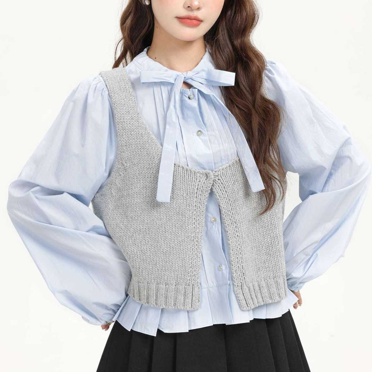 リボンタイ付きブラウス＆ニットベストセット｜デート服