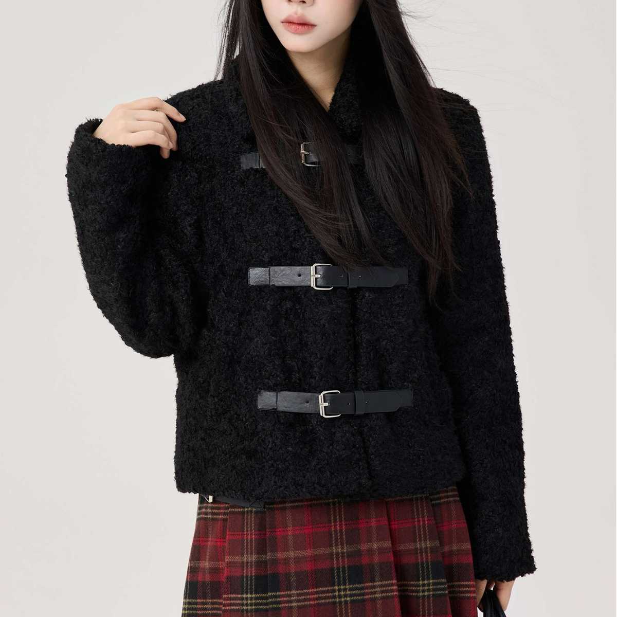 レザーベルトディテールボアジャケット｜デート服