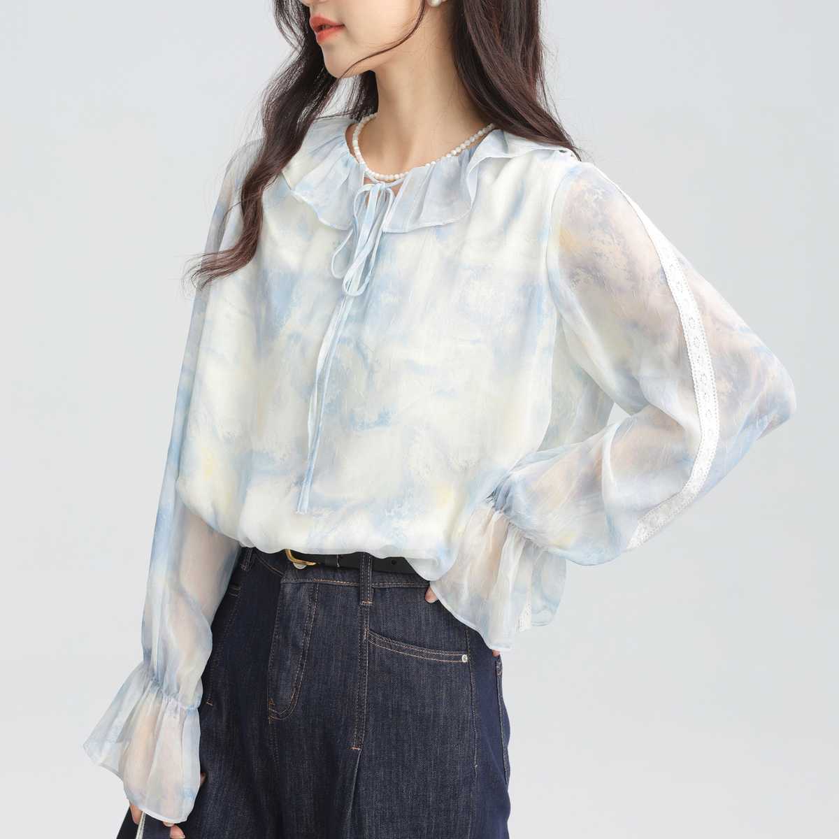 ウォーターペイントシフォンブラウス｜デート服