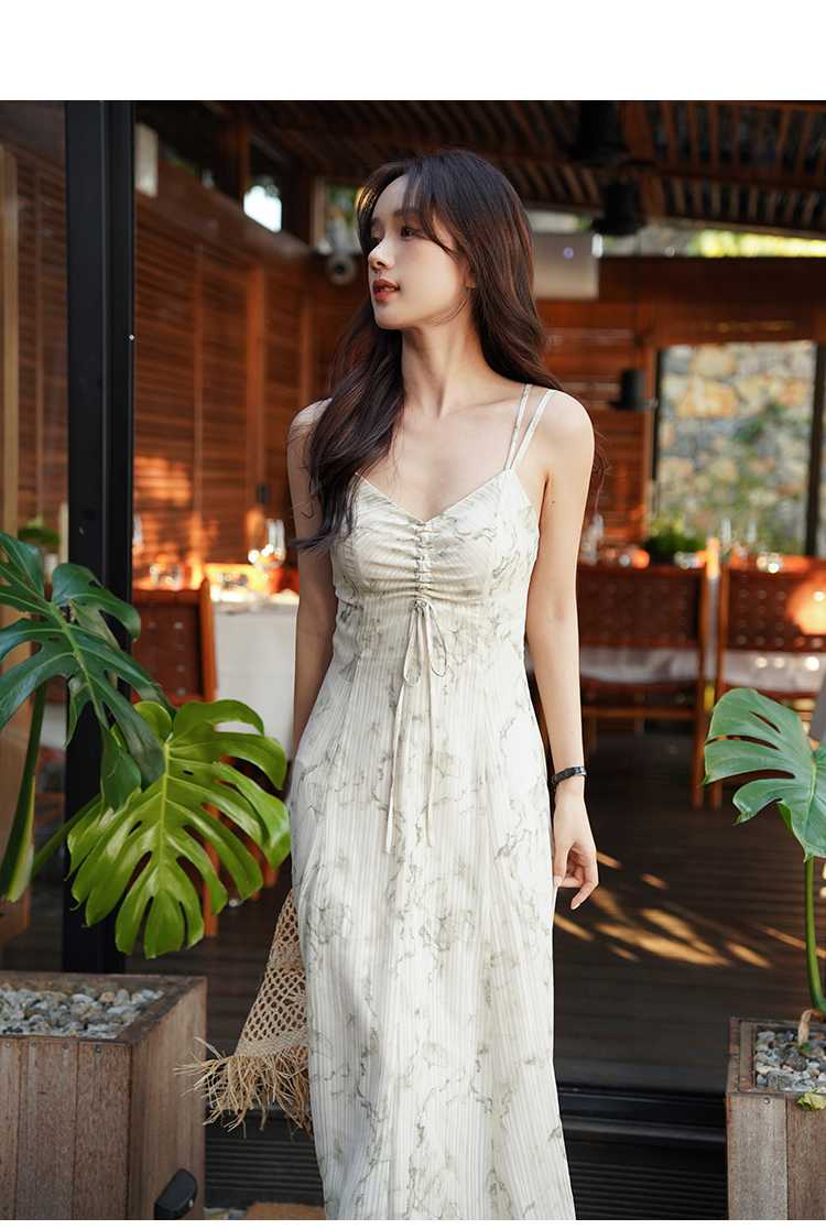 バッククロスキャミワンピース＆リブカーディガンセット｜デート服