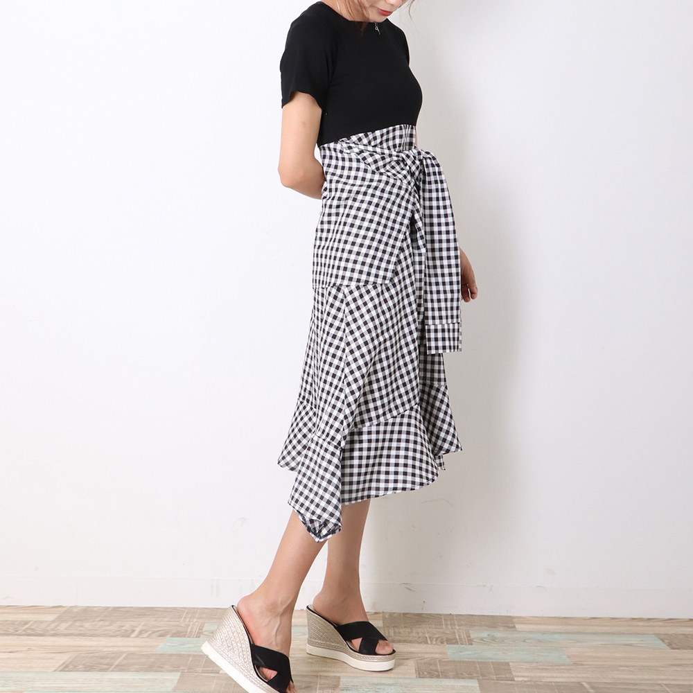 モノトーンチェック切替ワンピース 春夏デート服