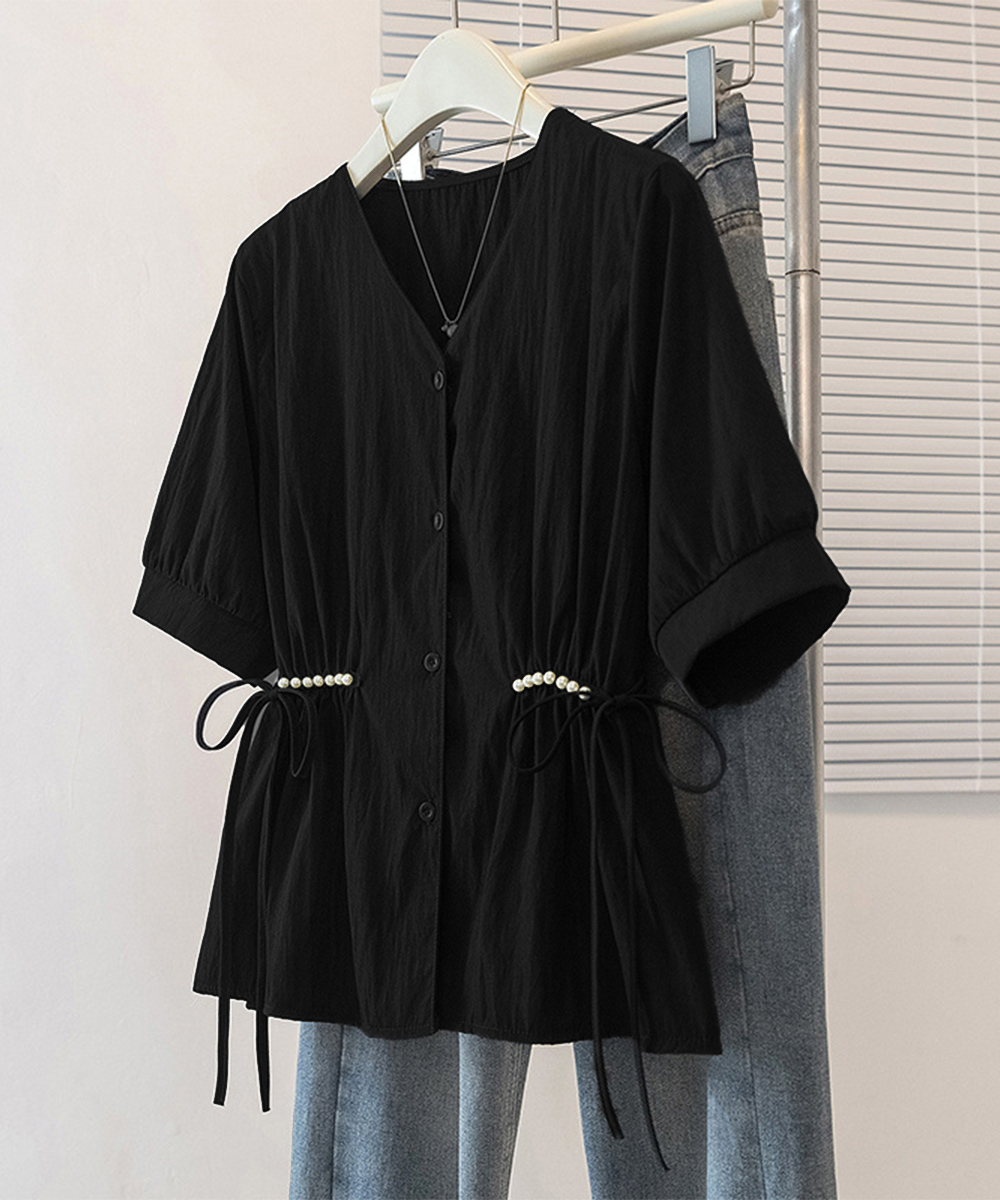 デート服 夏のデート向け パール付きウエスト絞りブラウス