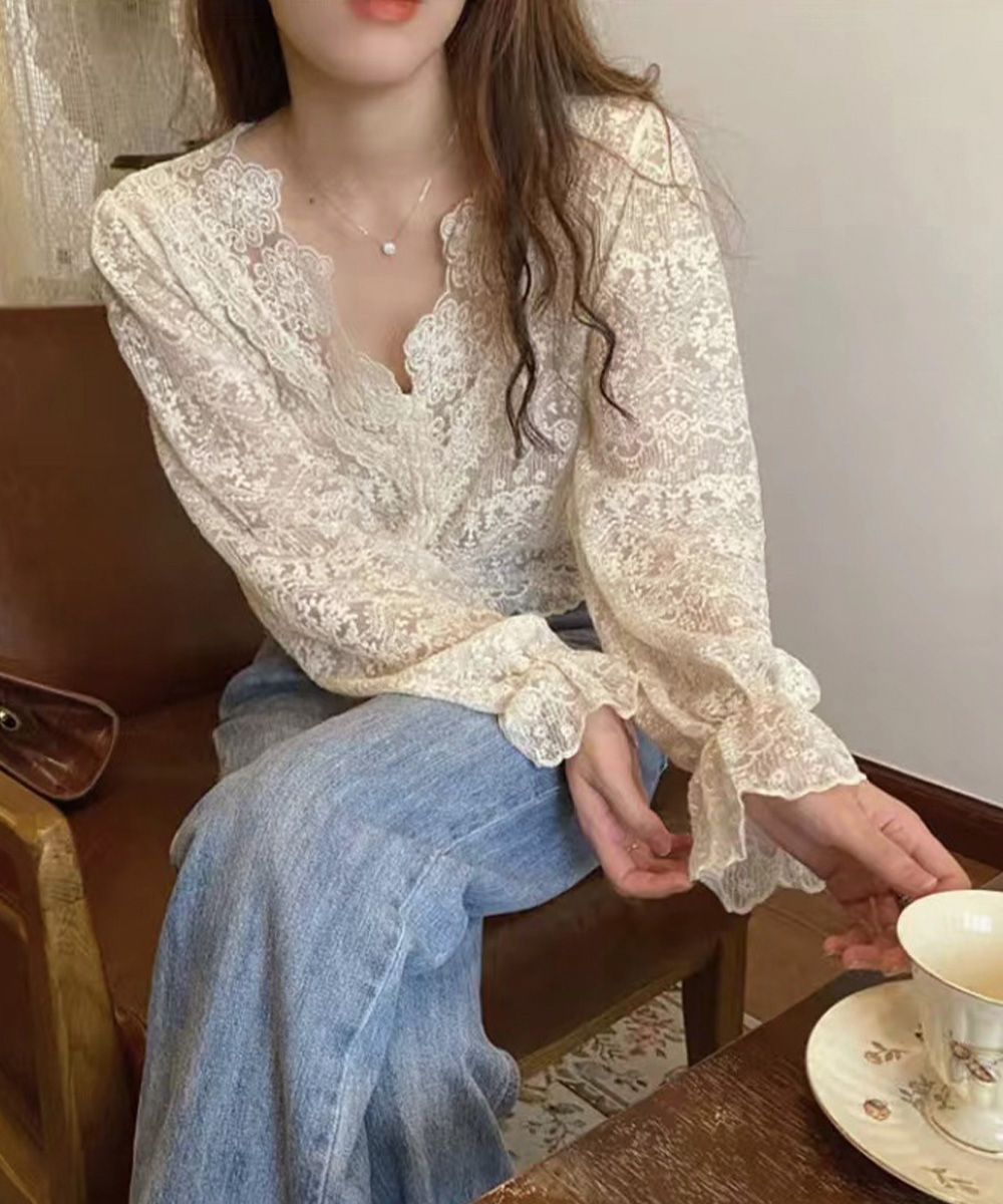 デート服 花柄総レースブラウス透け感長袖トップス