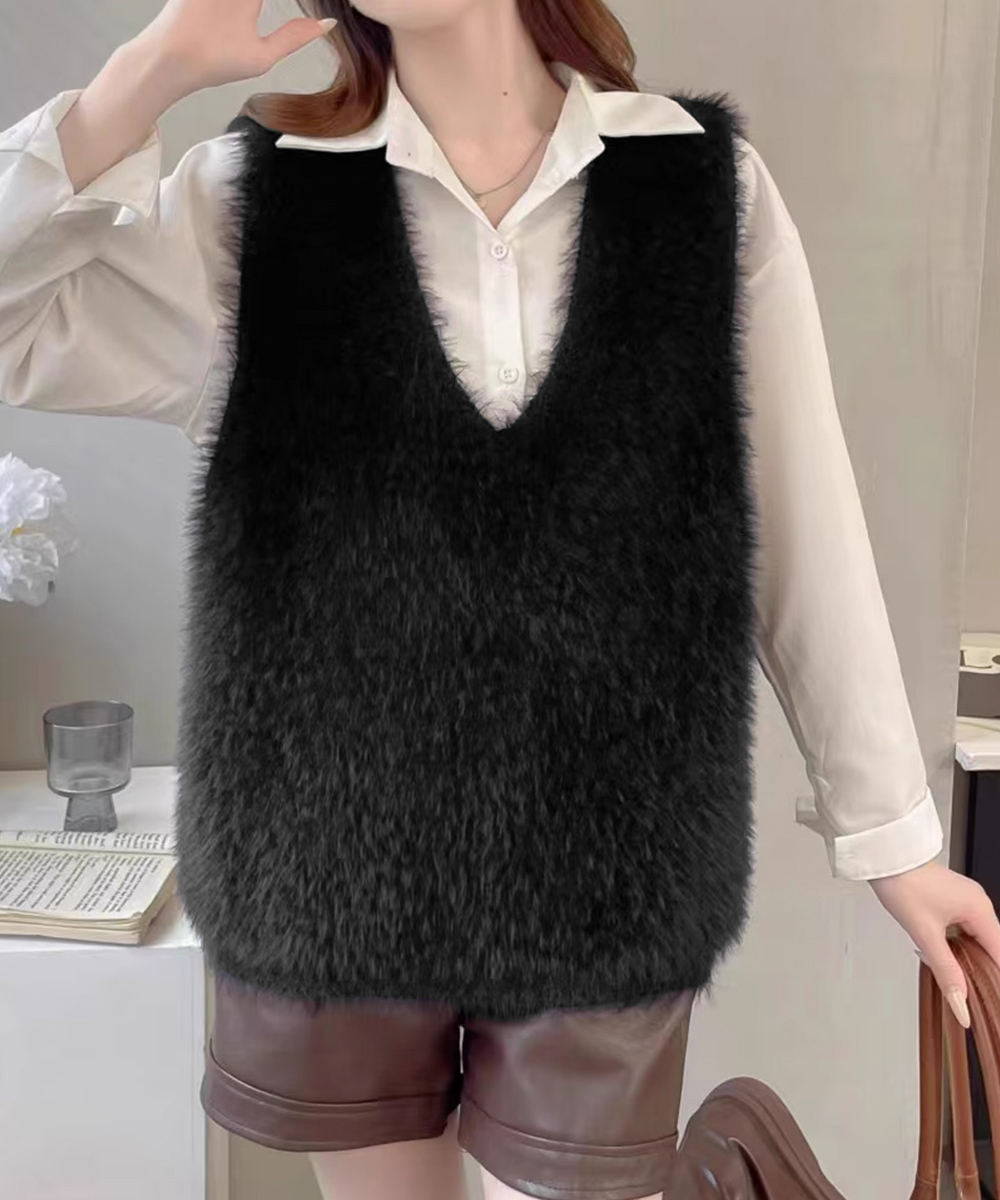 デート服 ふわふわ起毛フェザーニットベスト