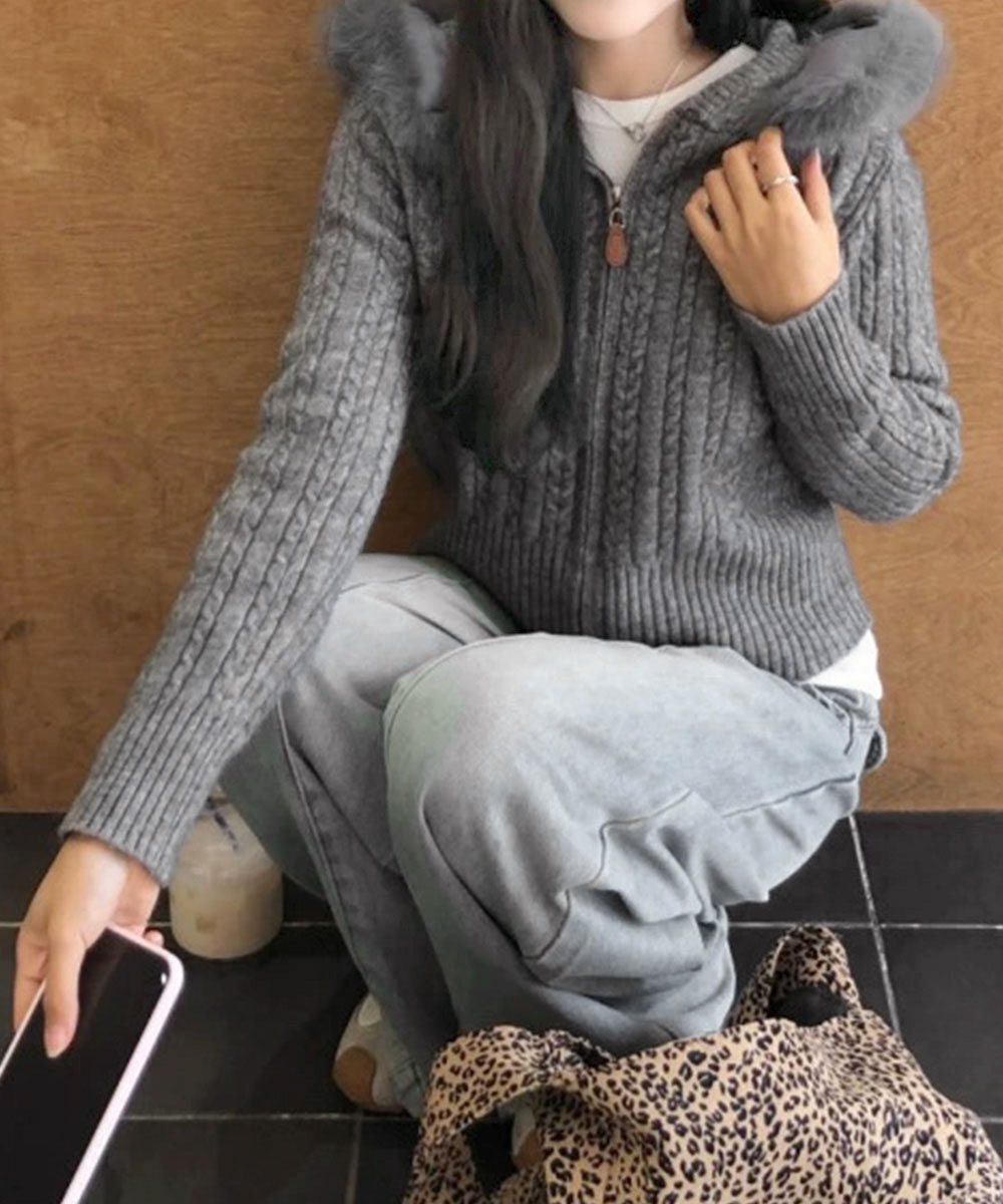 デート服 ファー付きケーブル編みニットカーディガン