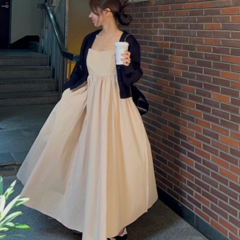 デート服 春の上品キャミソールワンピース