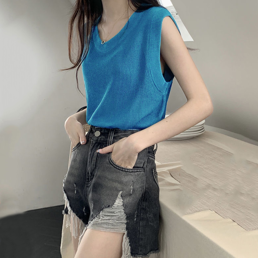 デート服 夏のデートにぴったり リブニットノースリーブトップス