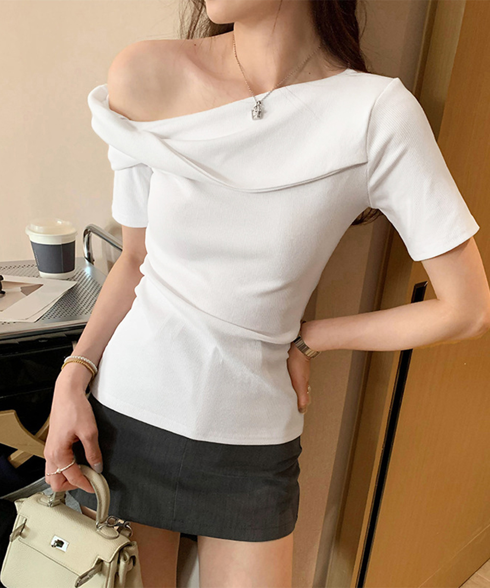 https://fulmo-img-server.com/datepi/73d03445-869e-4f2c-b1a5-98c0ece6c858.jpg
