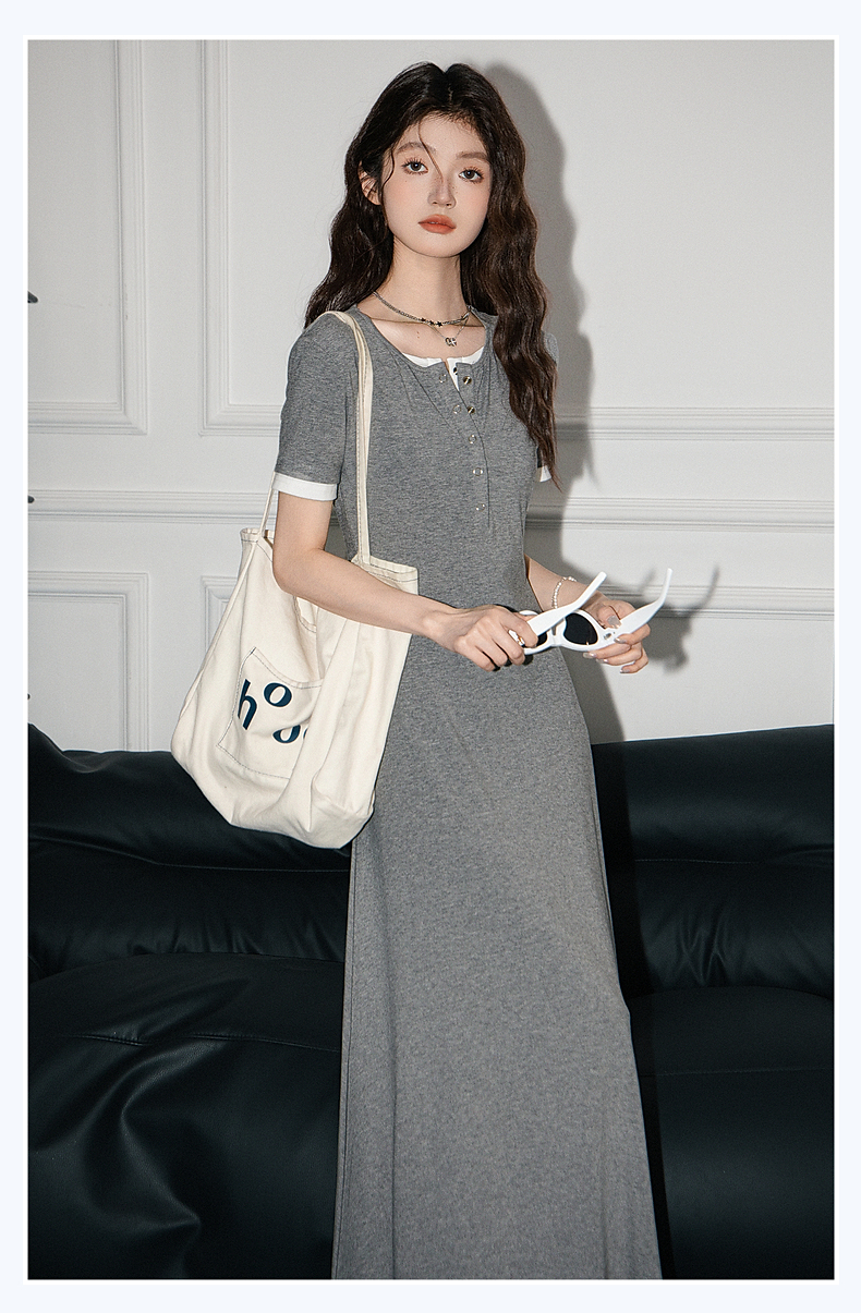 アシンメトリーデザインリブTシャツ｜デート服
