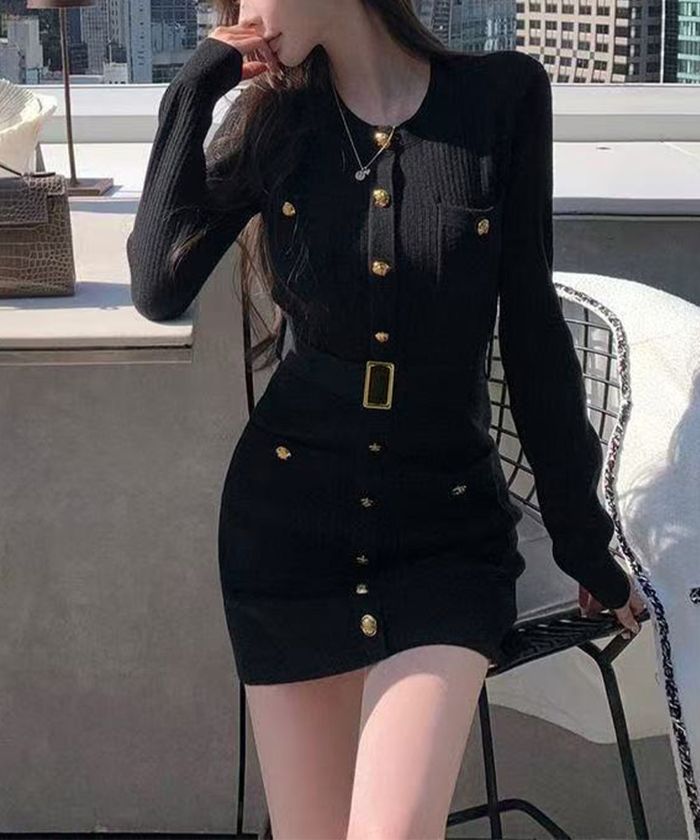 デート服 金ボタン,上品ベルト付きニットワンピース