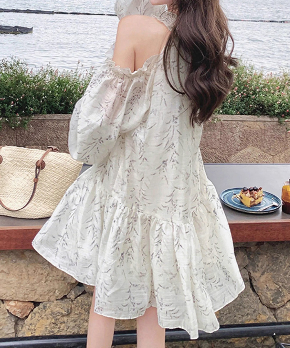 デート服 肩見せ 花柄フリルティアードワンピース