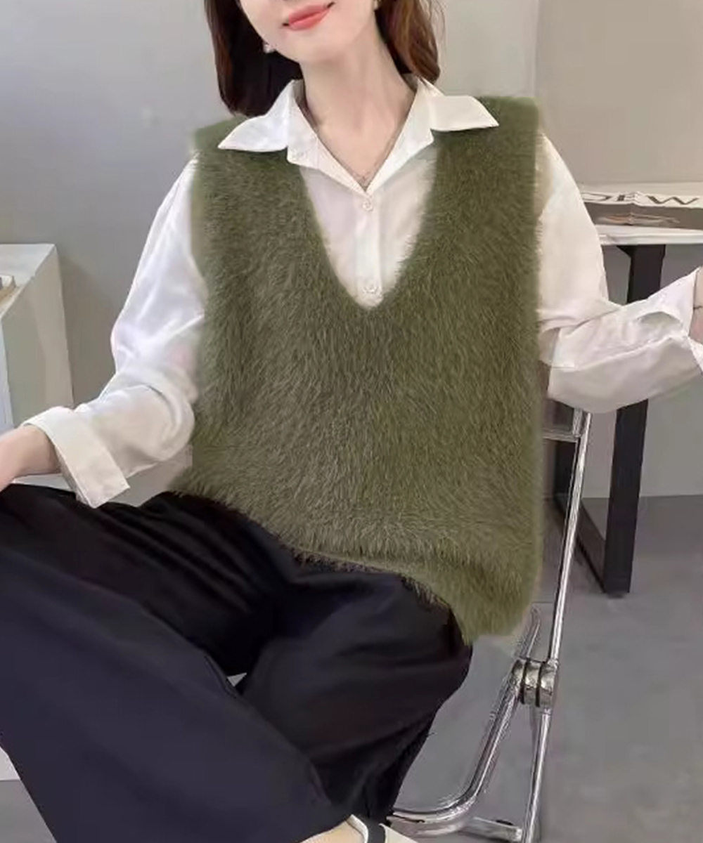 デート服 ふわふわ起毛フェザーニットベスト