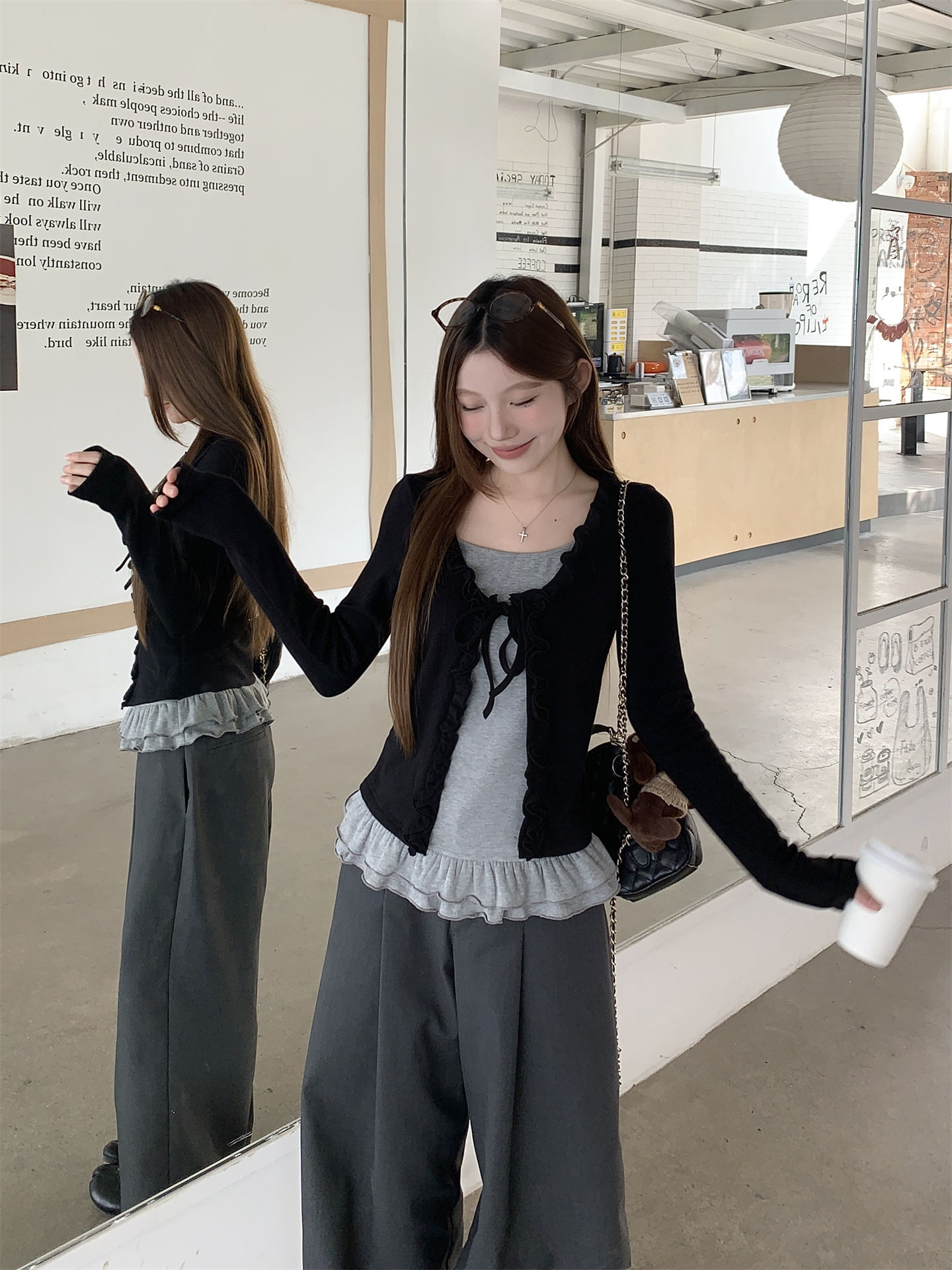 デート服 上品フリル切り替えカーディガン