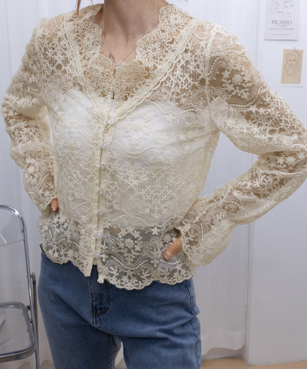 デート服 花柄総レースブラウス透け感長袖トップス