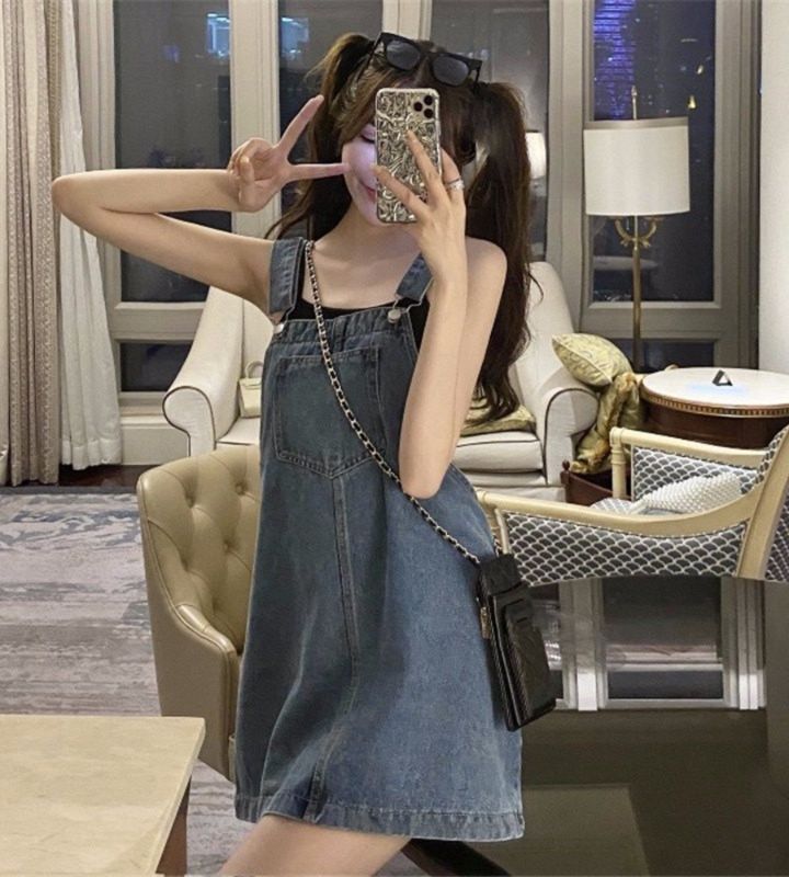 https://fulmo-img-server.com/denim-onepiece-labo/1785908402315_1ji4jwwr_txtrcp5p.jpeg