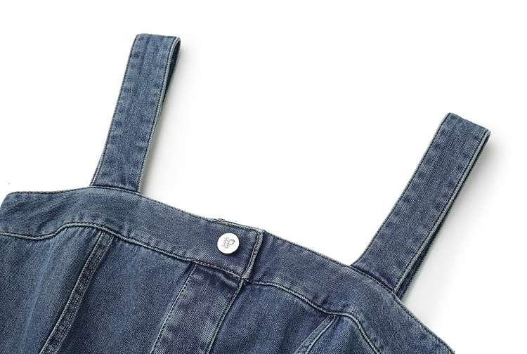 https://fulmo-img-server.com/denim-onepiece-labo/4314e2f51e154fd1b2909ef77e25b400.jepg