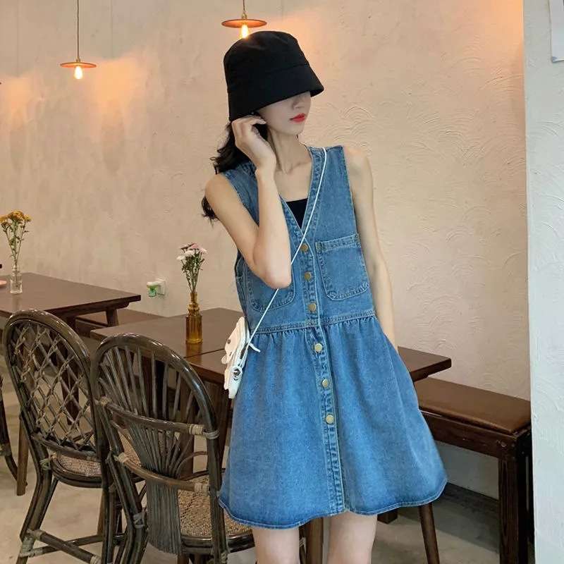 https://fulmo-img-server.com/denim-onepiece-labo/487a55f2162f416a991531f15632fda7.jepg