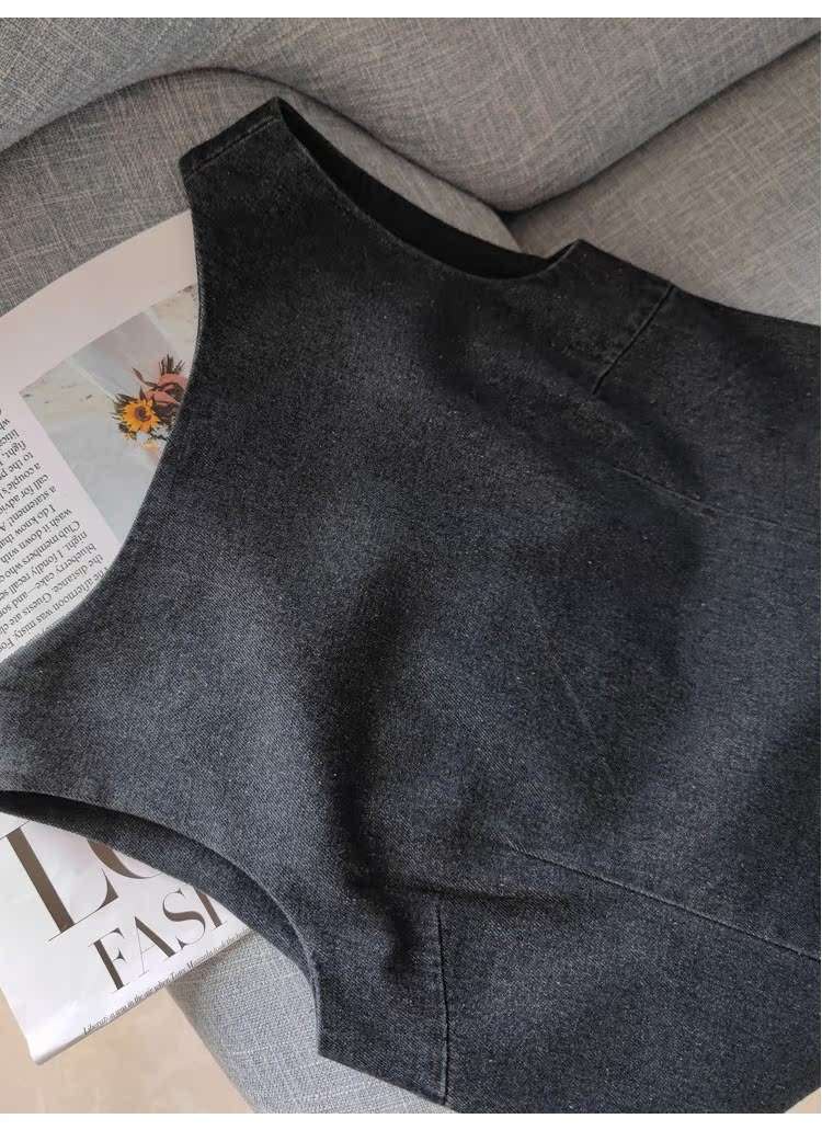 https://fulmo-img-server.com/denim-onepiece-labo/5e09e42e0c044fec9fab2c71e6af0eb5.jepg