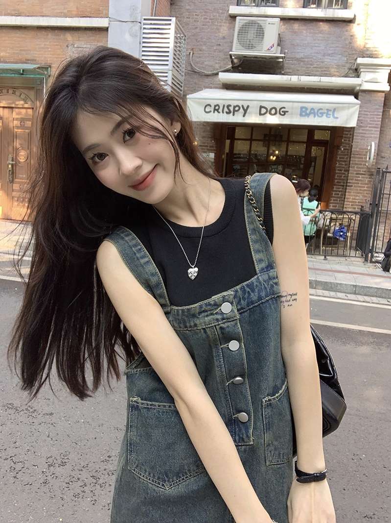 https://fulmo-img-server.com/denim-onepiece-labo/68712a0db5e448c1b4a50fb8cfd0366f.jepg