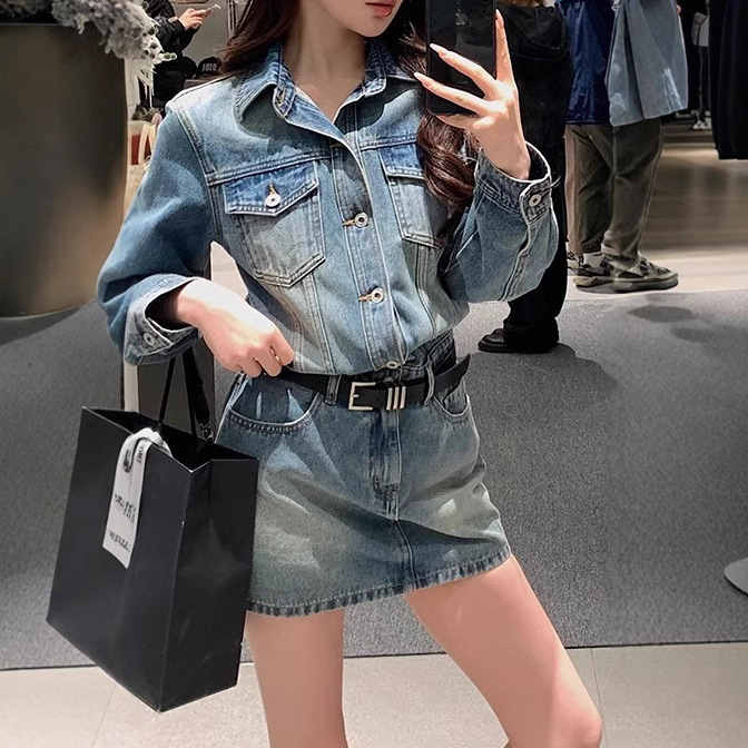 https://fulmo-img-server.com/denim-onepiece-labo/aebdead0-3343-42f3-8999-15ef4c4c1a7b.jpg
