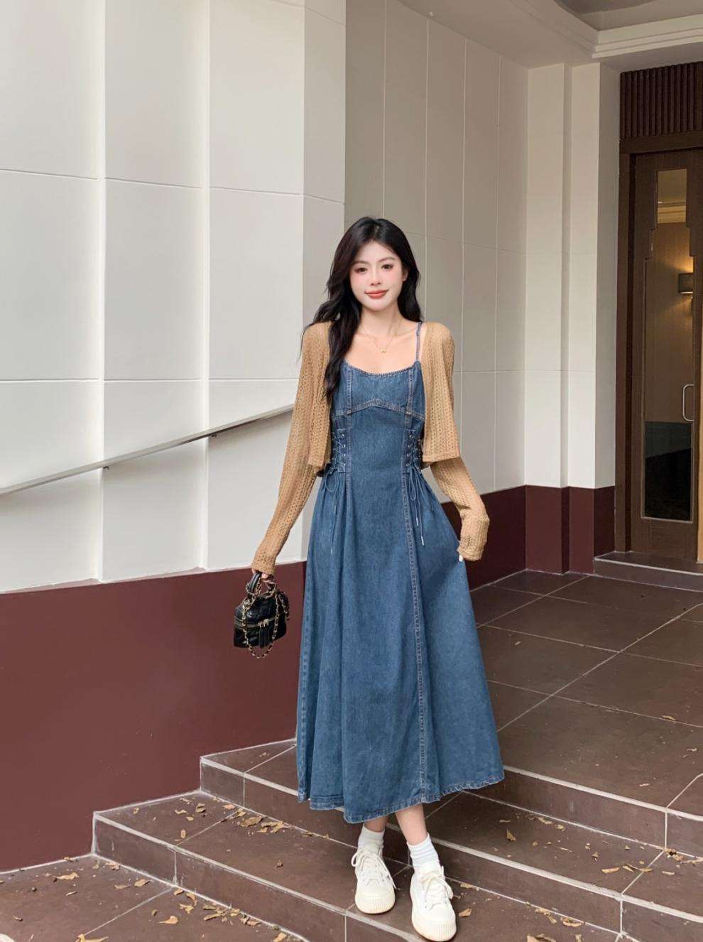 https://fulmo-img-server.com/denim-onepiece-labo/c7b82ff1c89e4539837a421df06788cc.jepg