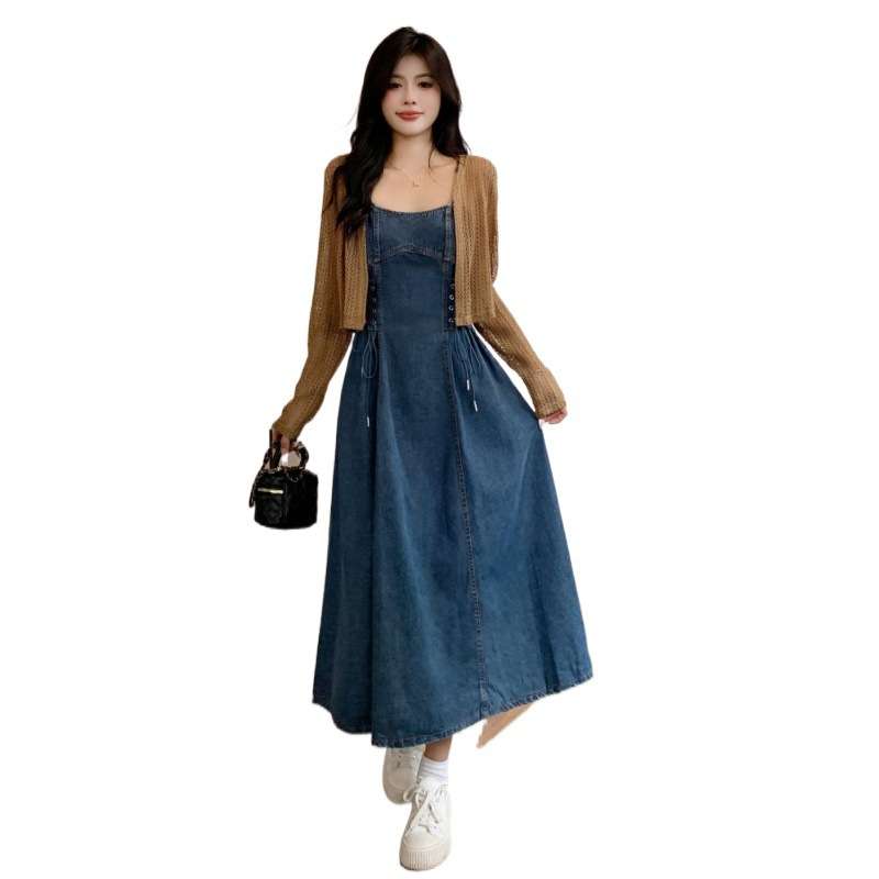 https://fulmo-img-server.com/denim-onepiece-labo/caf06f87762d48e4b04189775f325823.jepg