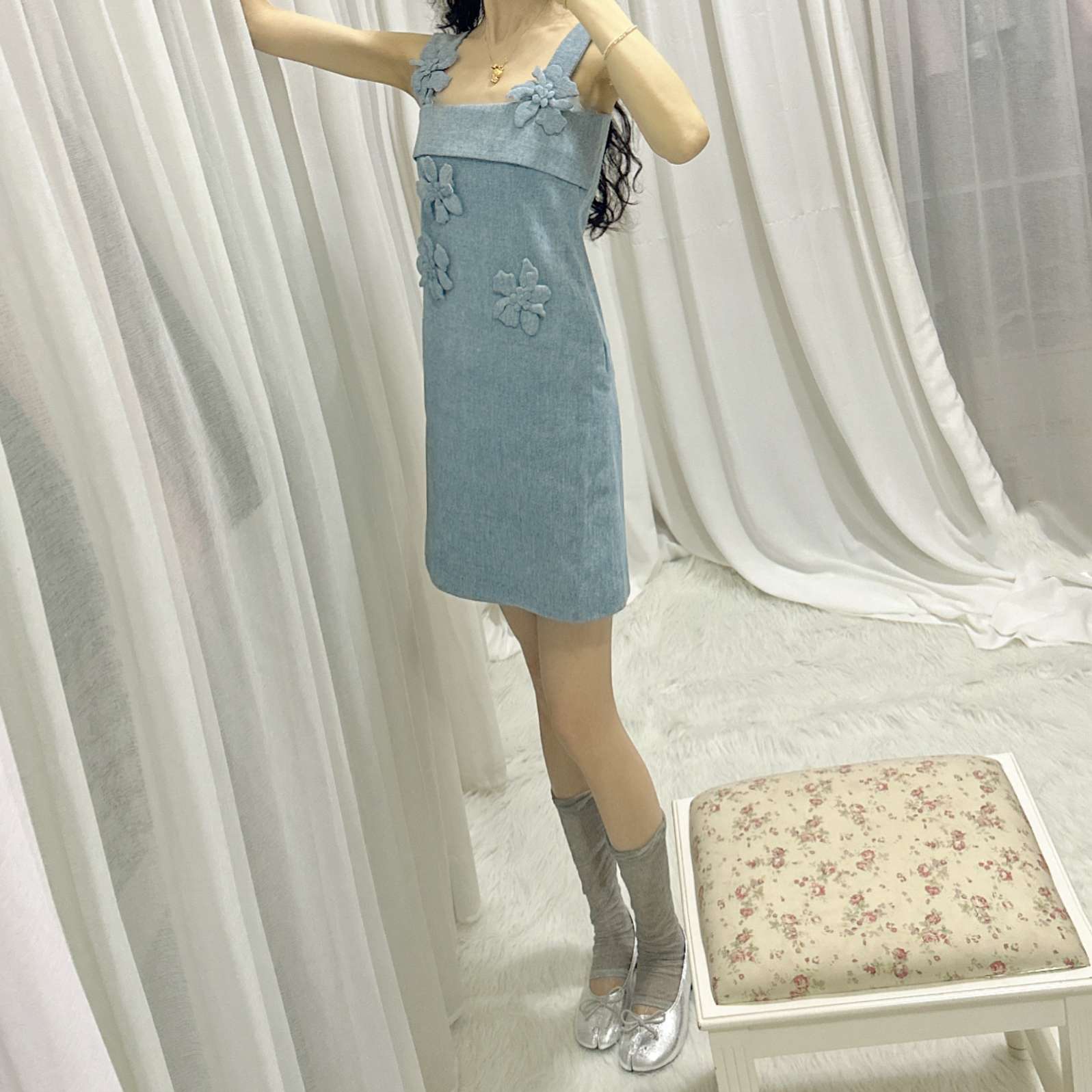 https://fulmo-img-server.com/denim-onepiece-labo/d06e24f9199546d399bf7e005c8ab812.jepg