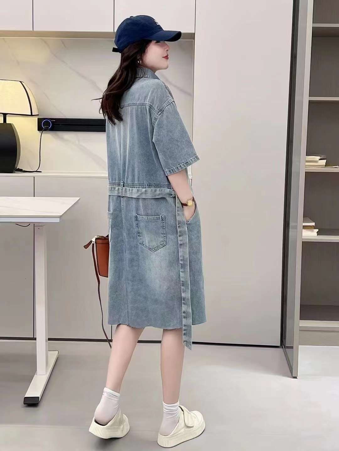 https://fulmo-img-server.com/denim-onepiece-labo/d084f0c00e2d42feac4cd9664f224536.jepg