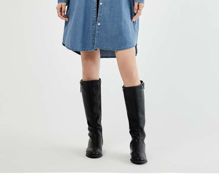 https://fulmo-img-server.com/denim-onepiece-labo/d388e549d9f545bdb263bc83c29d179b.jepg