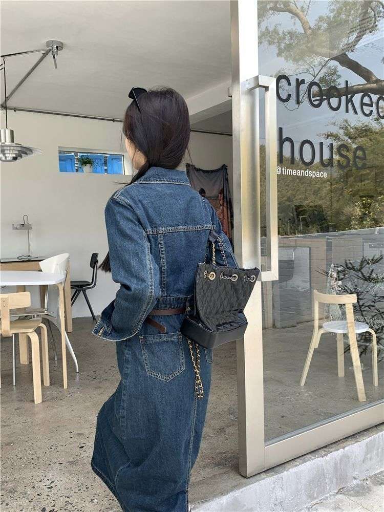 https://fulmo-img-server.com/denim-onepiece-labo/ec2fe017383e452b90d35929ce84b745.jepg