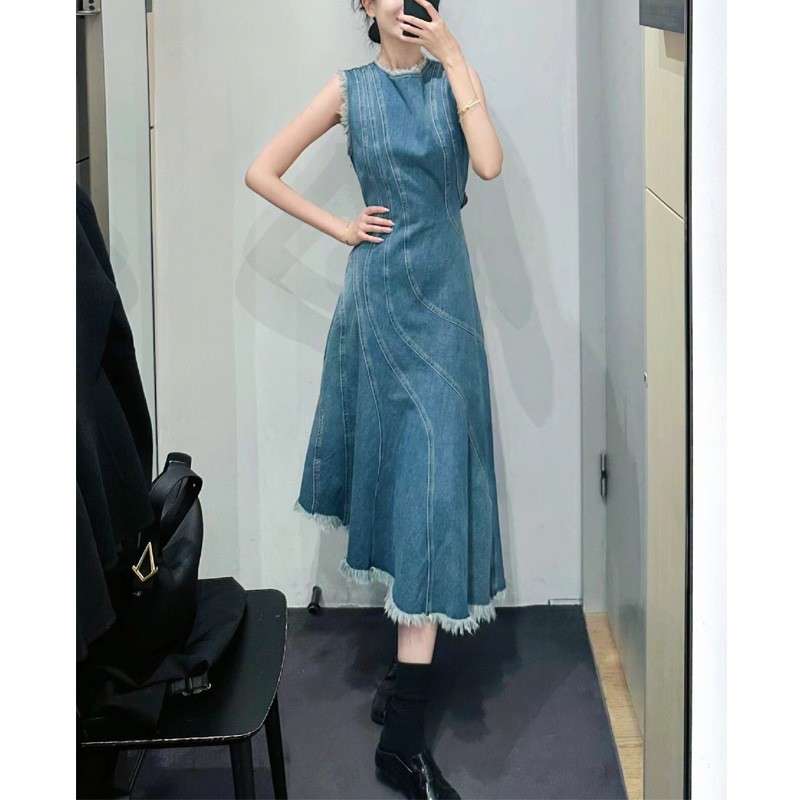 https://fulmo-img-server.com/denim-onepiece-labo/ed95f10970084e2d8da3a887ee5d9710.jepg