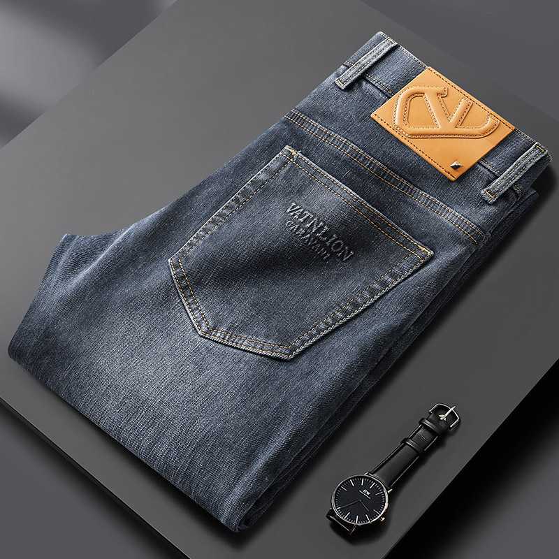 上質ストレートダメージジーンズ