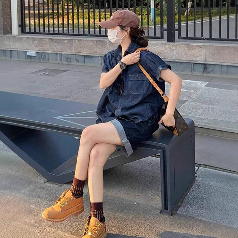 https://fulmo-img-server.com/denimmode/05001300-11e0-4fff-a8f5-e033ba6dda9c.jpg