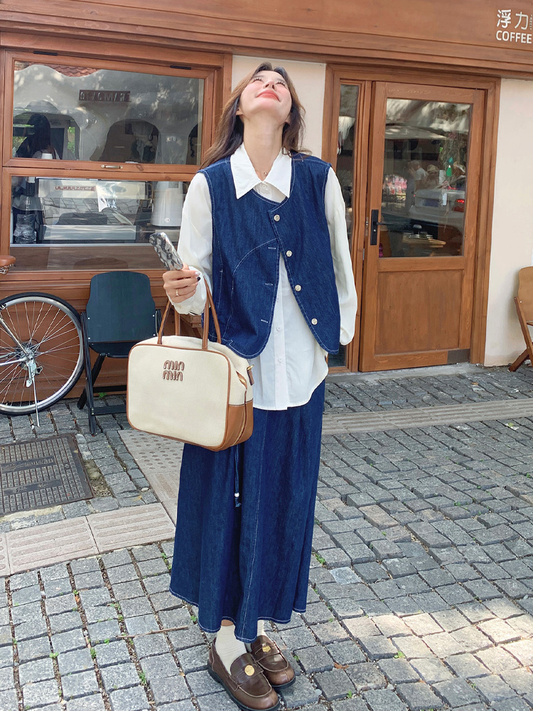 https://fulmo-img-server.com/denimmode/0a65cd3a-3890-4b75-8b7c-0f98bf7b7f03.jpg