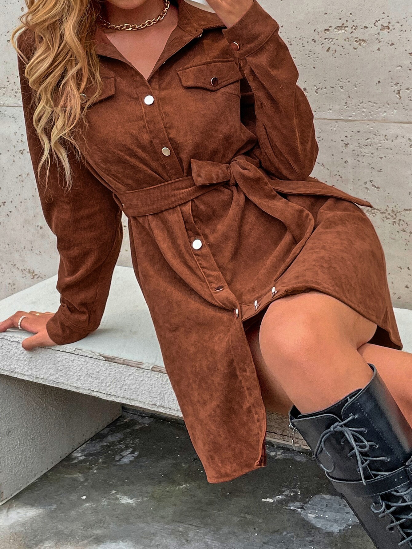 https://fulmo-img-server.com/denimmode/0f380eba-d282-42b7-86ab-fa95dd411e67.jpg