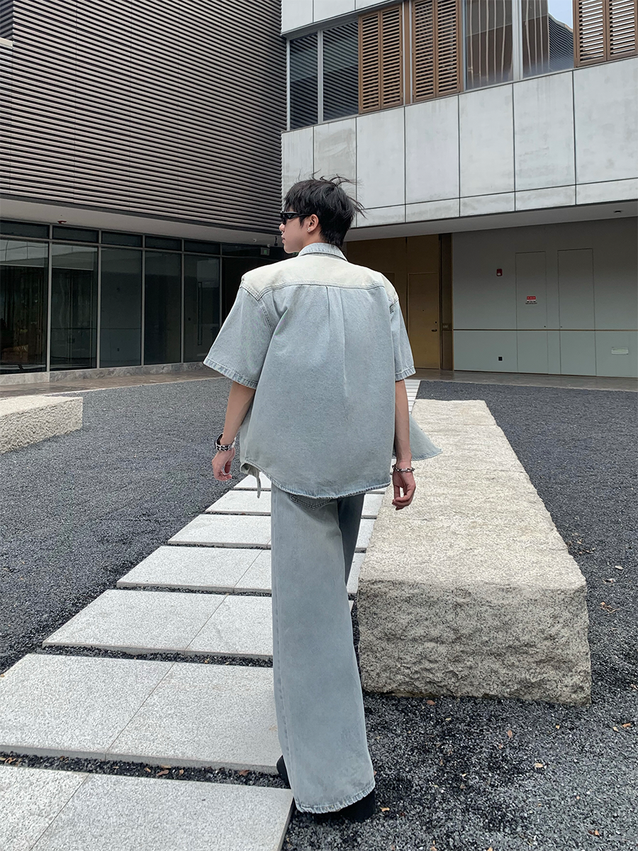 デニムセットアップ ゆとりのある半袖デニムセットアップ