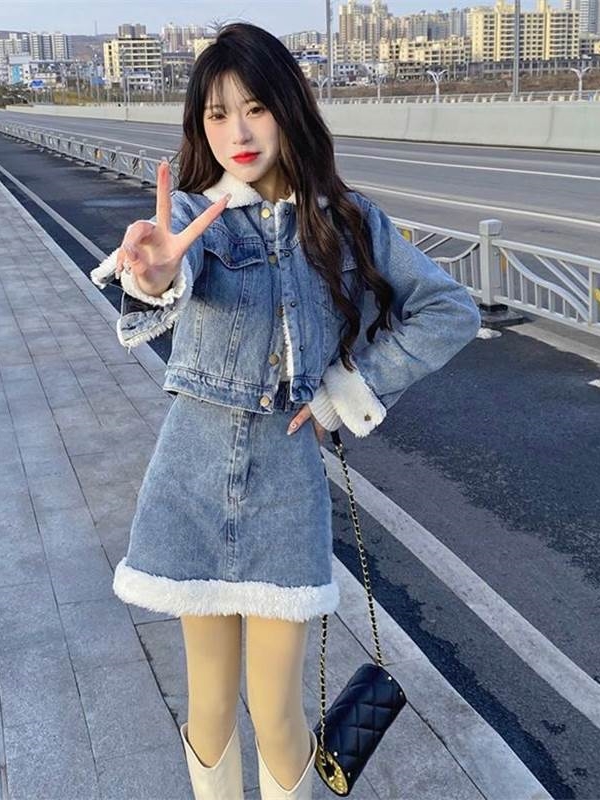 https://fulmo-img-server.com/denimmode/11a619b3-af7b-4483-95ea-46cb38442791.jpg