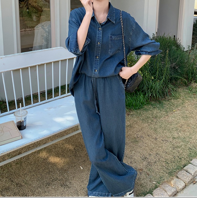 デニムセットアップ　ゆったりシルエットデニムセットアップ
