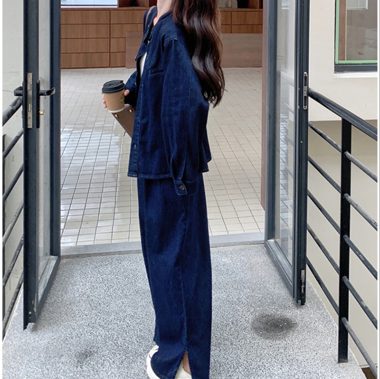 デニムセットアップ ゆったりシルエットの上下セット