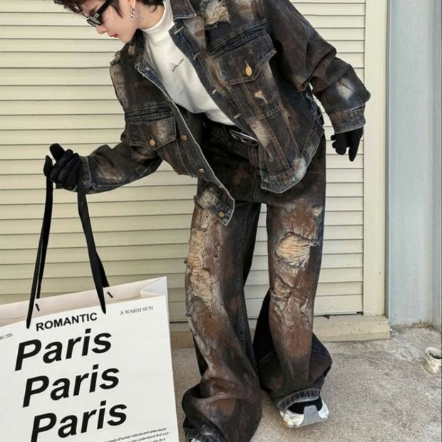 https://fulmo-img-server.com/denimmode/1755658165979_nb3l8jk9_5wnmavnu.jpeg