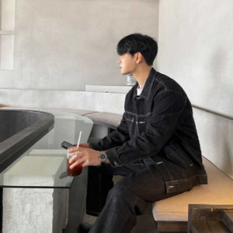 https://fulmo-img-server.com/denimmode/1755923491482_qvv2ggzd_lx8g5arp.jpeg