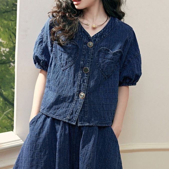https://fulmo-img-server.com/denimmode/1756273447541_9qbvfvzd_v86p6hh6.jpeg