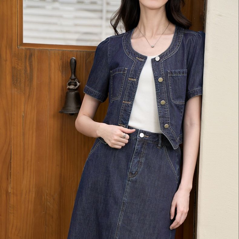 デニムセットアップ クロップド丈ジャケット×ミディ丈スカート