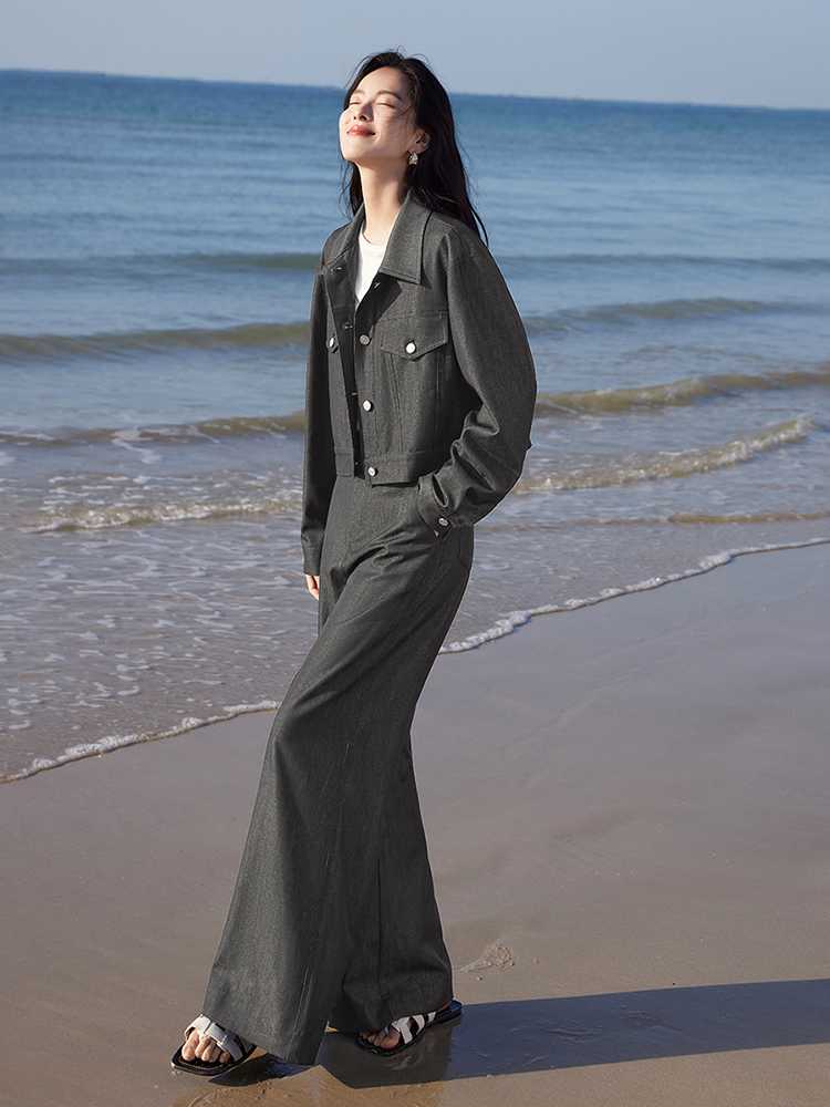 デニムセットアップ 海辺のゆったりワイドパンツセットアップ