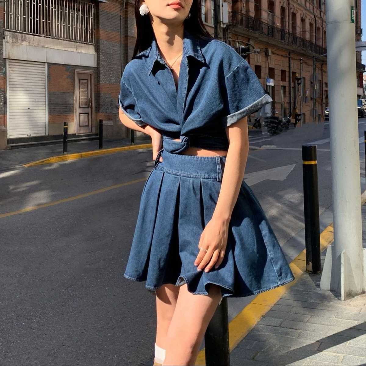 デニムセットアップ ねじりトップス プリーツスカート セットアップ