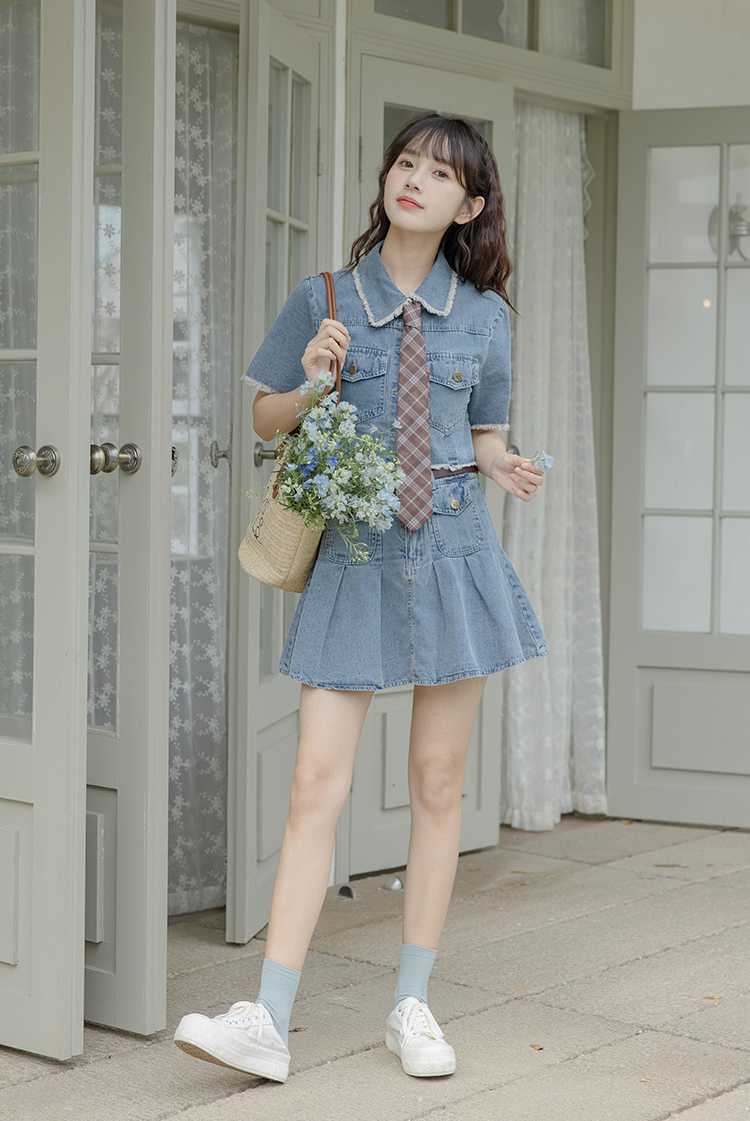https://fulmo-img-server.com/denimmode/1756496812766_4gb3y03a_f0f32tbt.jpeg