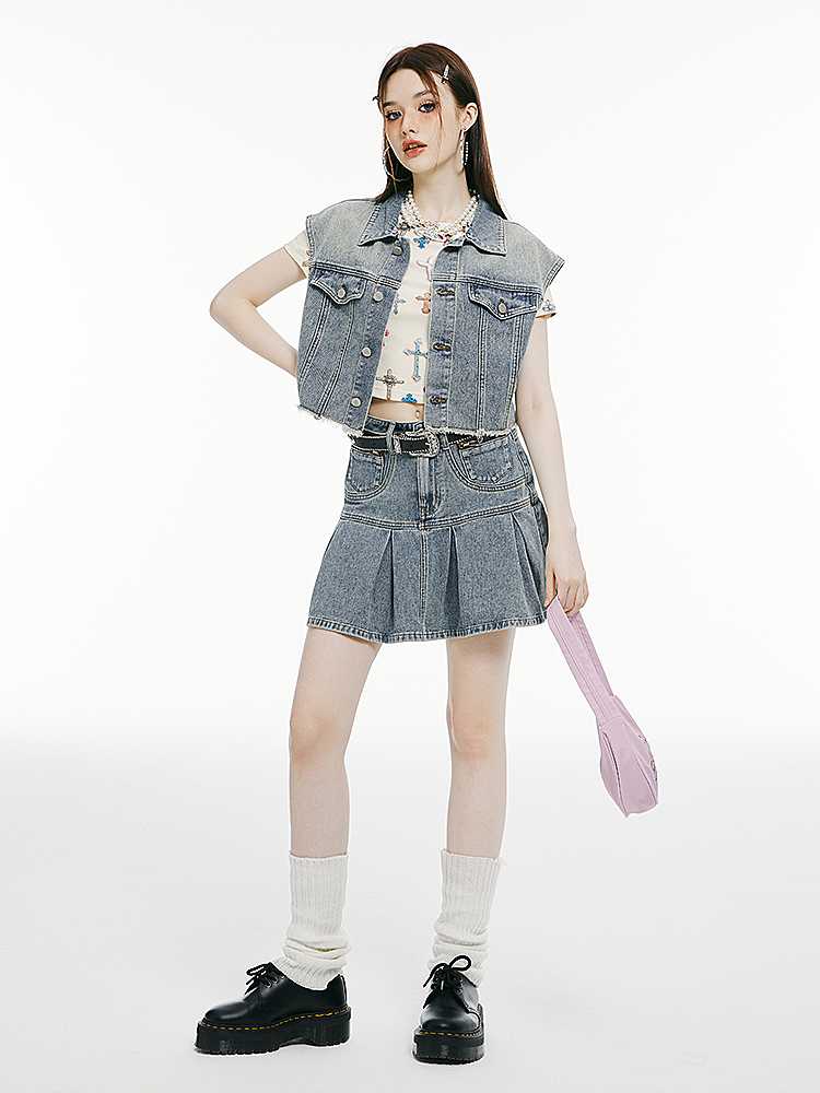 https://fulmo-img-server.com/denimmode/1756497526251_tjerfnsi_0h3ygfal.jpeg